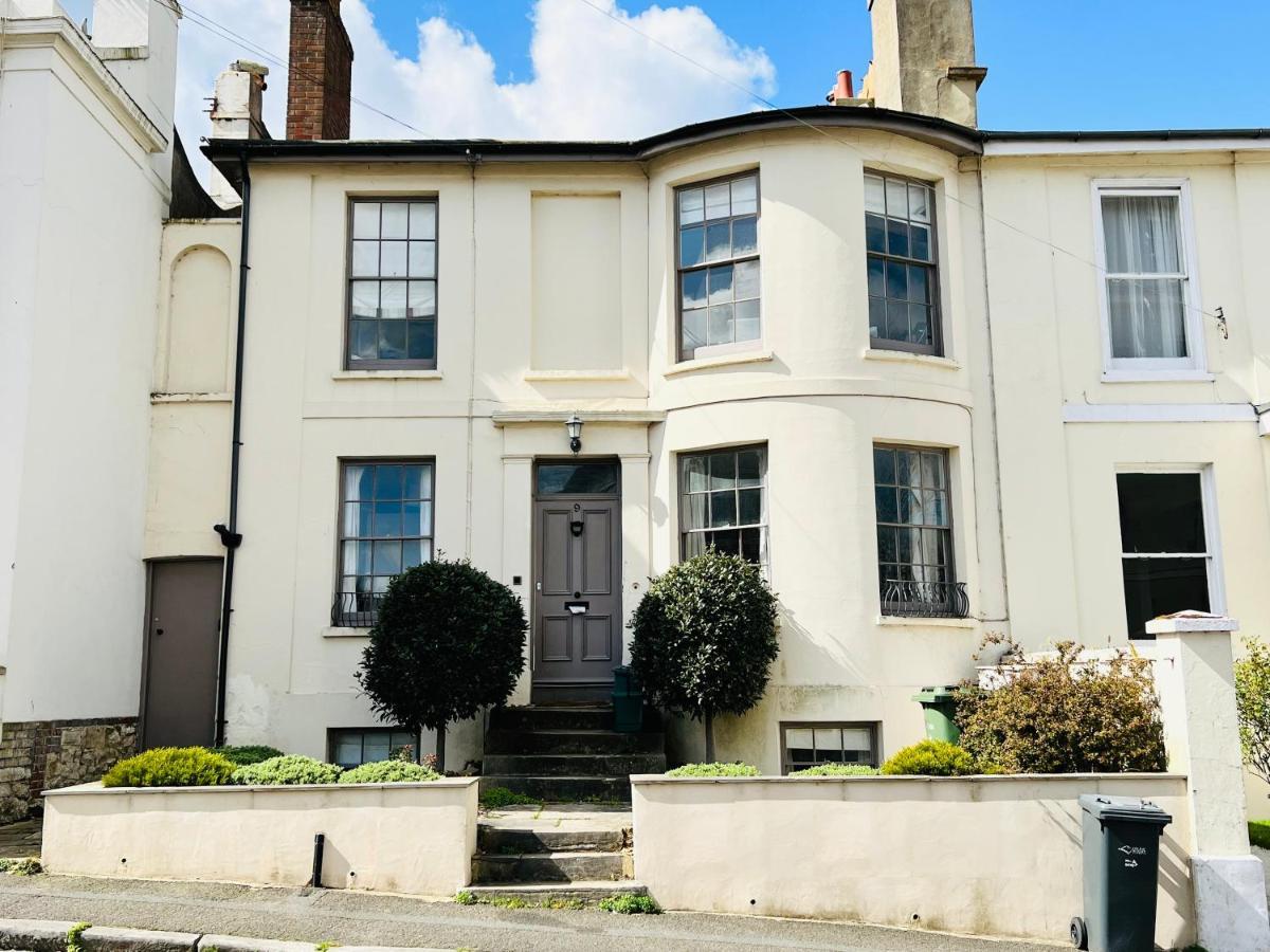רייד 3 Bedroom House, St9, Ryde, Isle Of Wight מראה חיצוני תמונה
