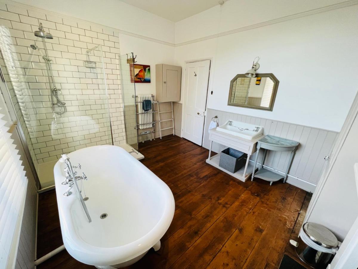 רייד 3 Bedroom House, St9, Ryde, Isle Of Wight מראה חיצוני תמונה