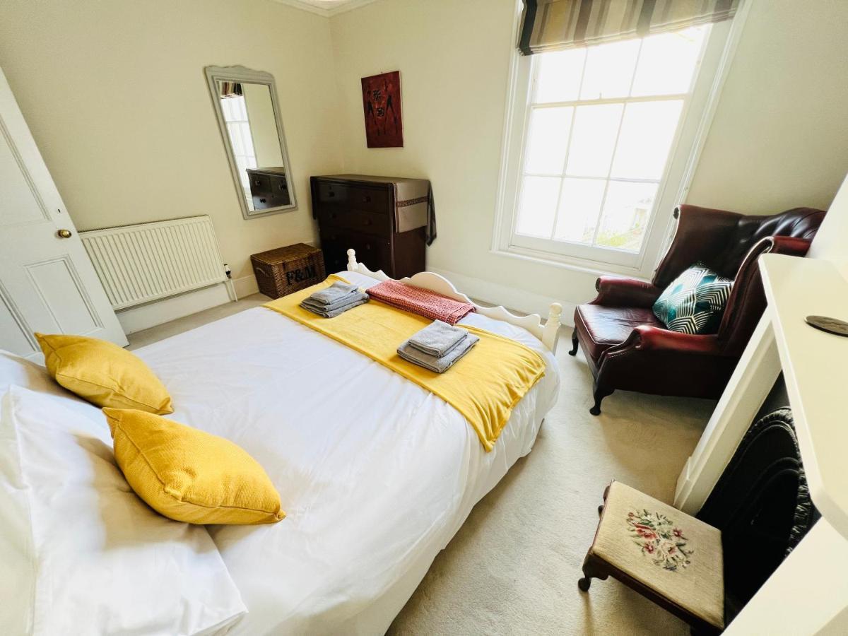 רייד 3 Bedroom House, St9, Ryde, Isle Of Wight מראה חיצוני תמונה